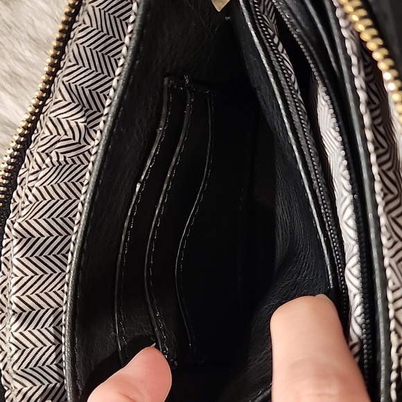 Isabelle Vegan Leather Multi Compartment Crossbody Bag 8 by 5 inches - Picture 6 of 11